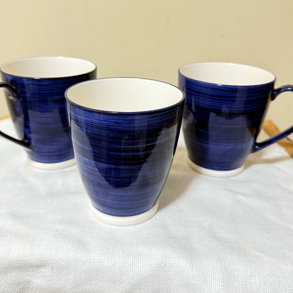 Kate Spade  Charles Lane.  Lenox  Cups.